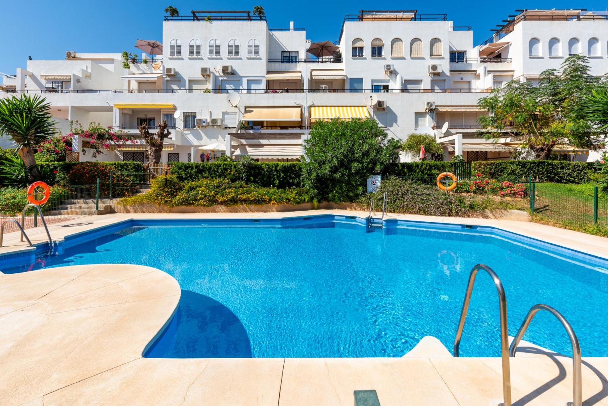 Silvia Apartment Торемолинос Екстериор снимка